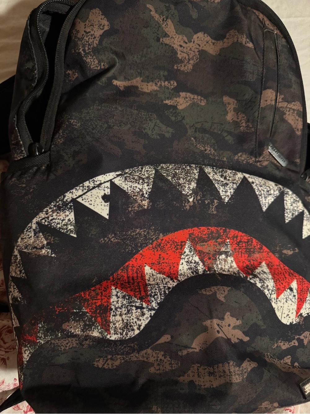 Men's camo sprayground backpack - Red Accent